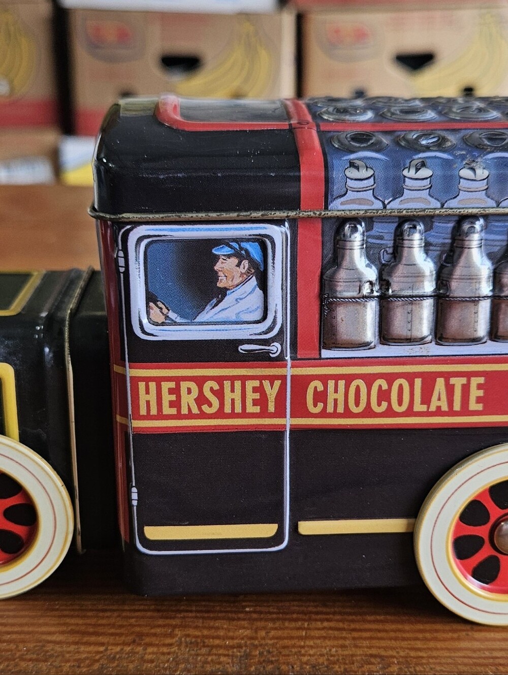 Hershey's Milk Chocolate Truck - Milk Truck Collector Tin Vintage 2000